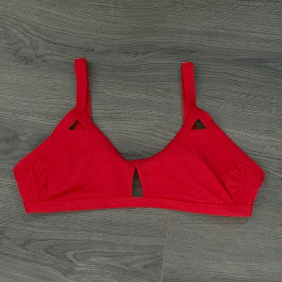 Women’s Xhilaration Bikini Top - Picture 3 of 5